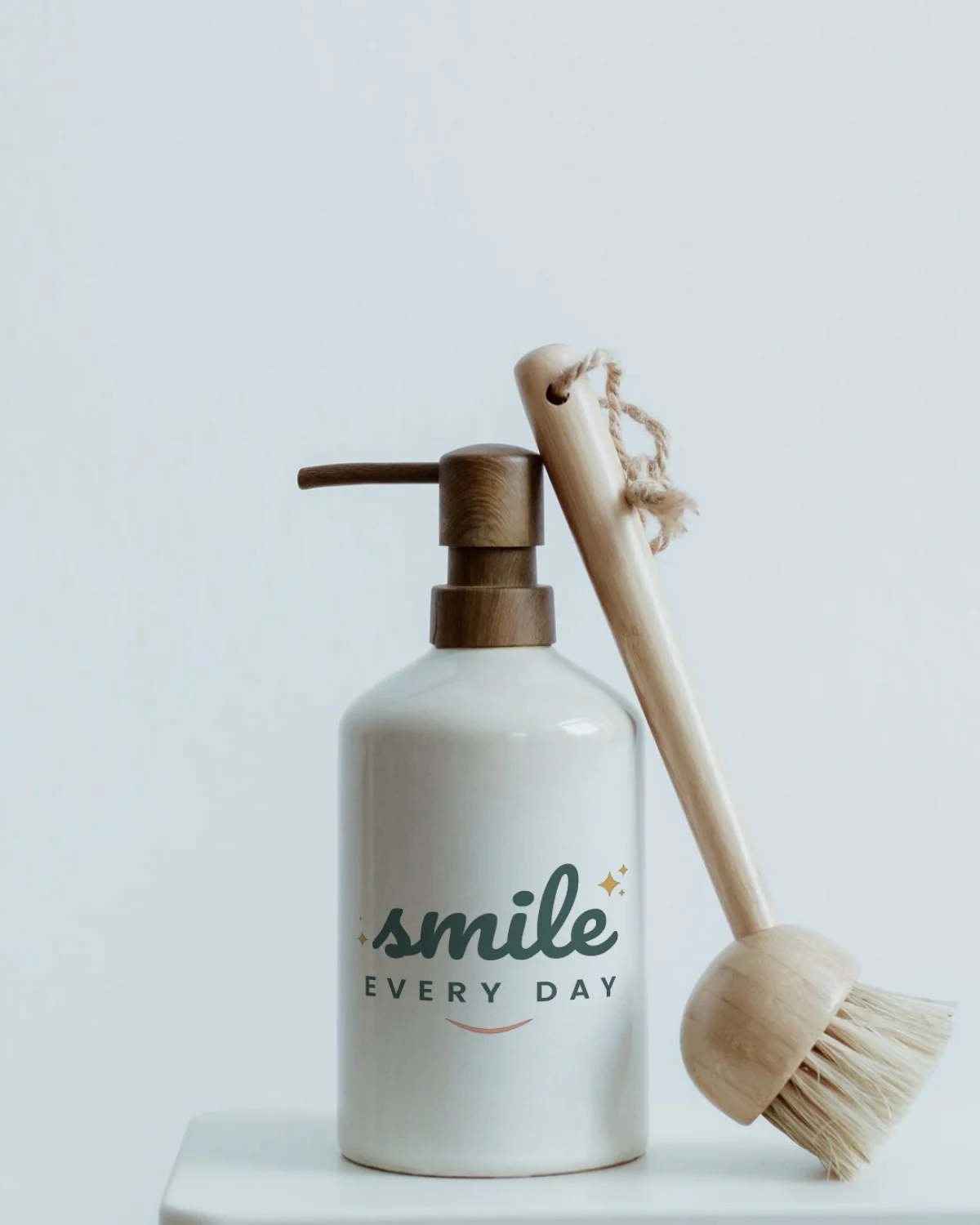 Toothbrush Holder with the "Smile every day." design